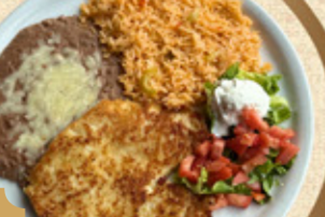 Pollo Empanizado (Breaded Chicken).