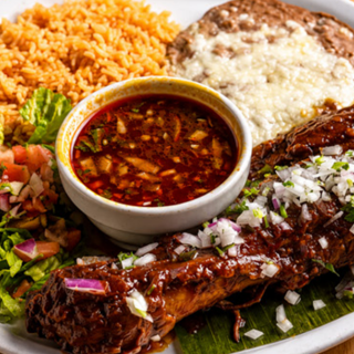 Birria de Borrego (Slow-Cooked Lamb Shank)