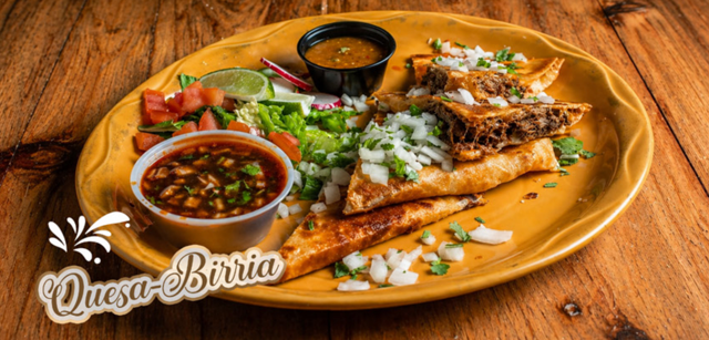 Quesa-Birria.